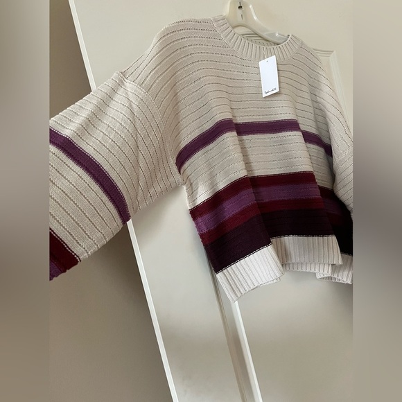 New! Splendid Designer Striped Cream and Purple Women's Acrylic Sweater - Picture 7 of 13